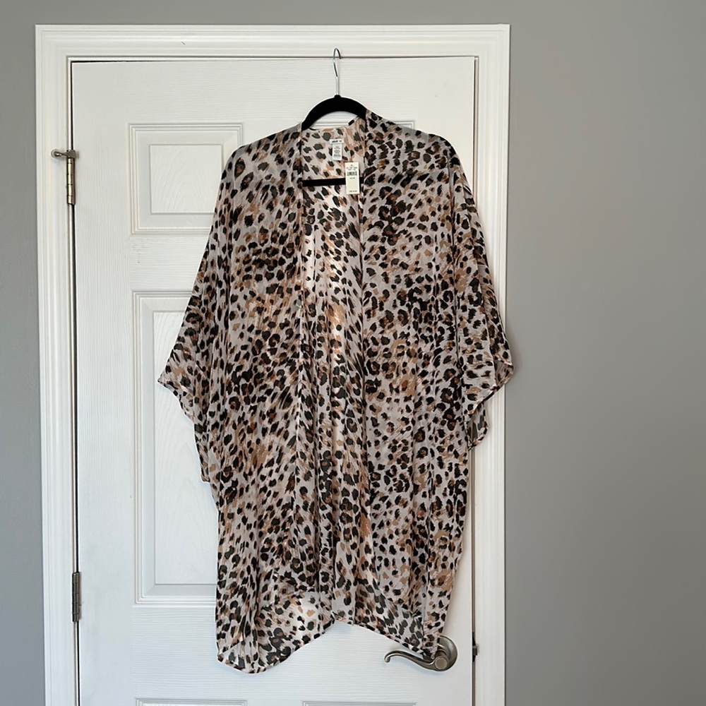 NWT Aerie Leopard Kimono